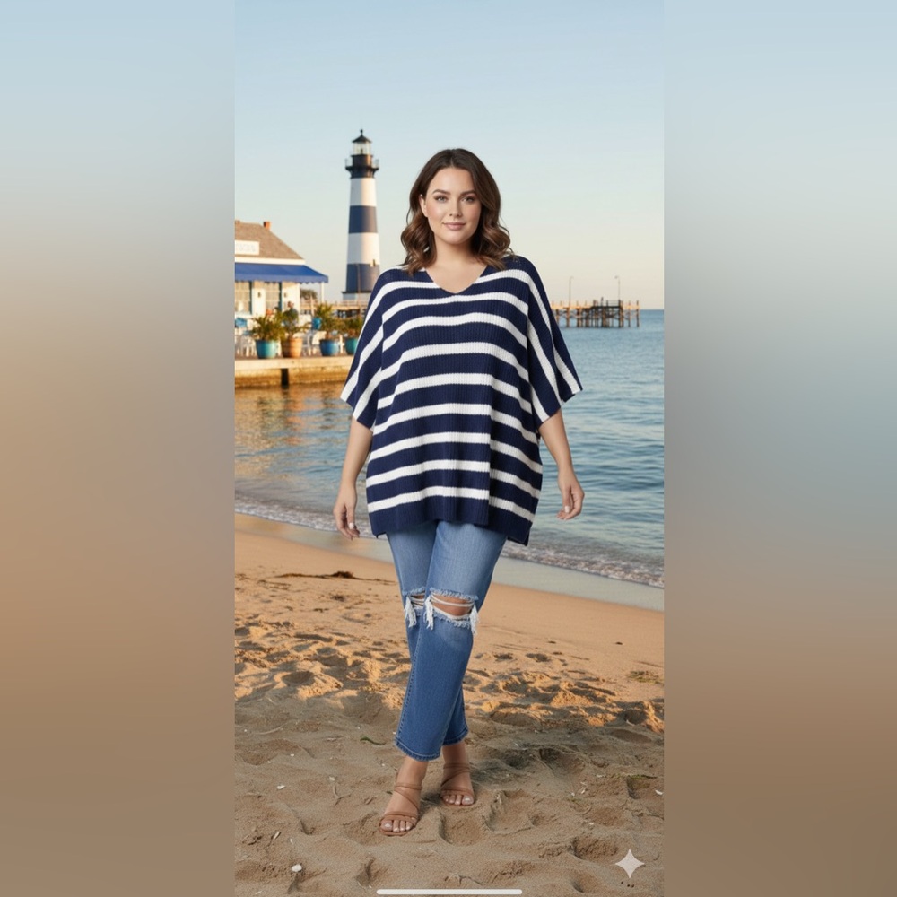 SIZE XL New QVC Girl With Curves Navy And White Striped Oversized Tunic Sweater
